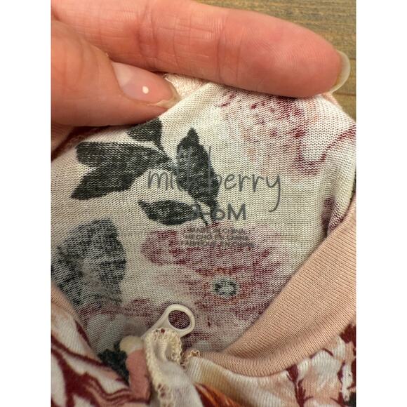 Carters and Milkberry Bundle 3-6 Month One Piece and Footie Pjs - Picture 4 of 5